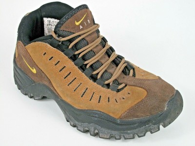 vintage nike acg hiking boots