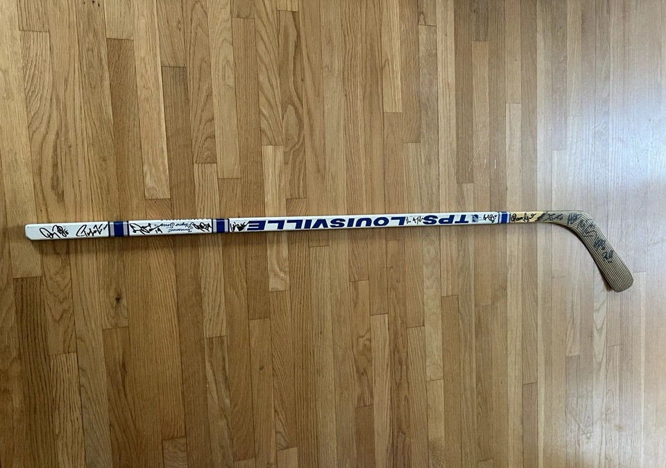 Palo de hockey Buffalo Sabres 1992 firmado automático Pat LaFontaine - 14 autógrafos Foto 2 de 4