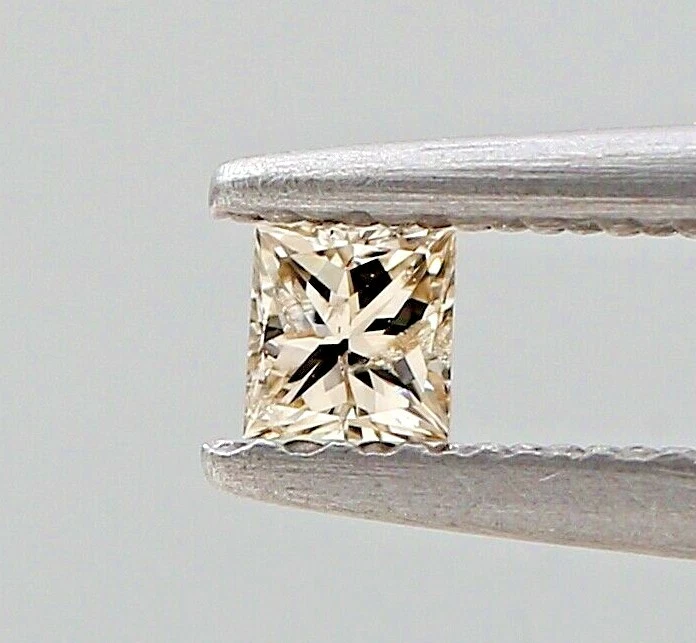 Real Natural Diamond 0.085ct Intense Yellow Sparkling Princess Brilliant Cut Gif - Image 3 of 4