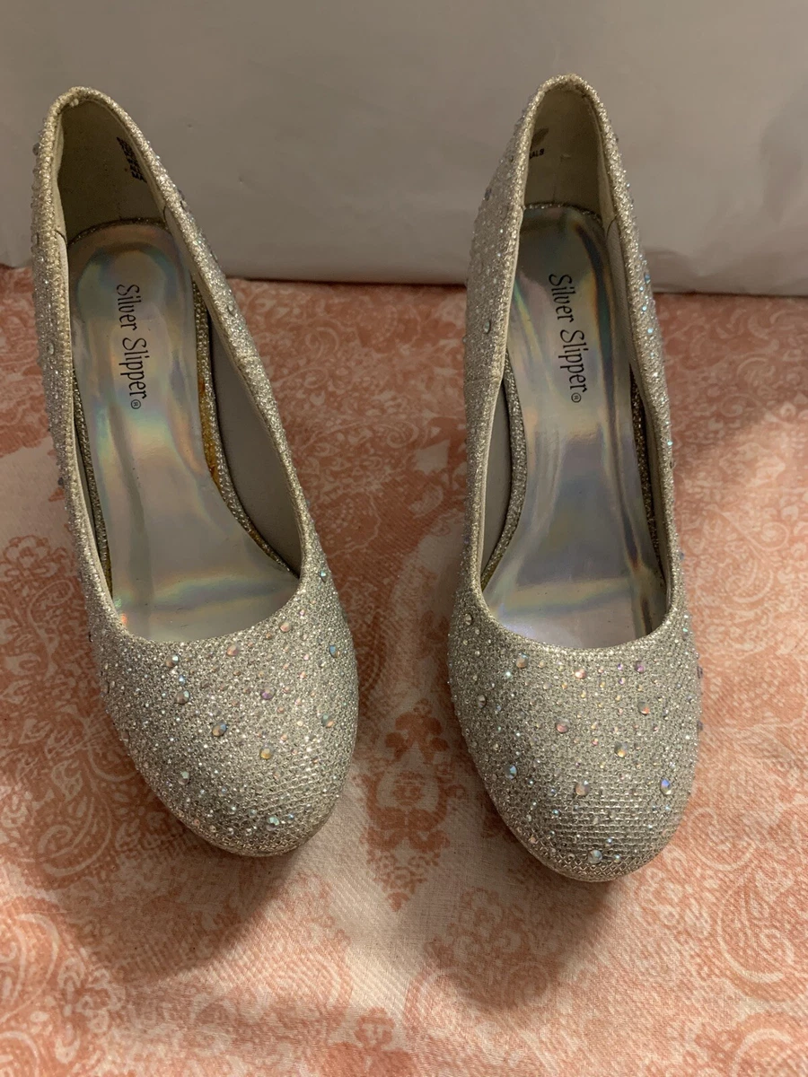 Silver slipper best sale shoes