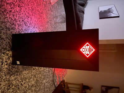 HP Omen Obelisk 875-1010 (512GB SDD, Intel Core i7 10th Gen., 3.60 GHz, 32gb)