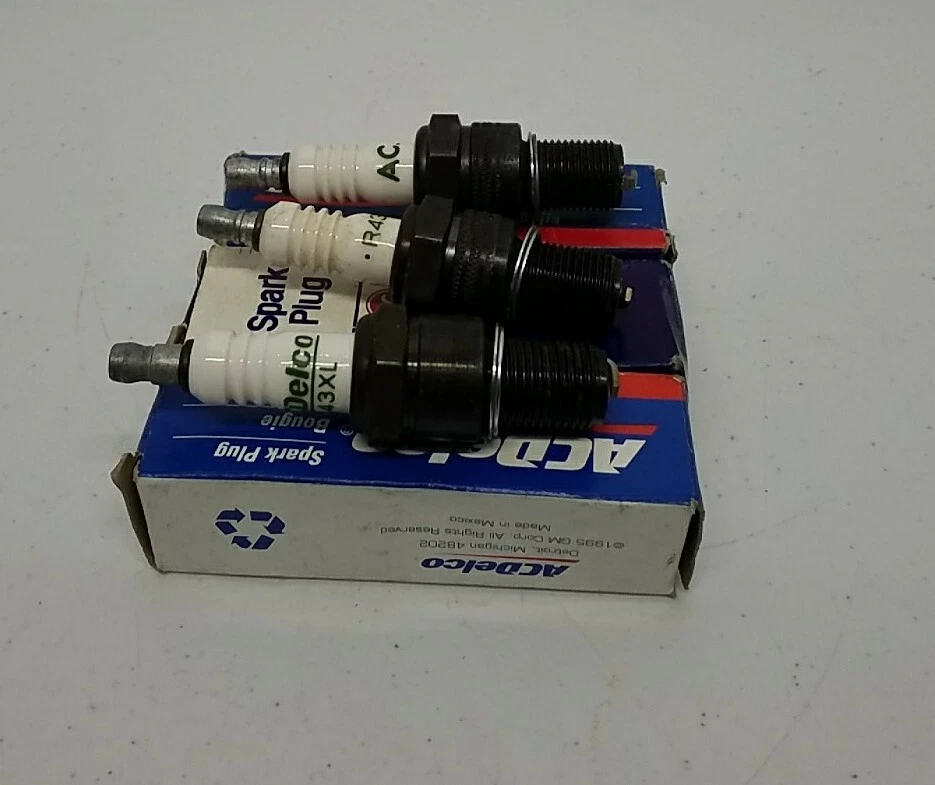 Velas de ignição R43XL Acdelco quantidade 3 peças velas de ignição Acdelco R43XL - Imagem 2 de 3