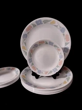 Set/16 FRIENDSHIP CORELLE (8)10" Dinner Plates (8)6.5" Bread Plates RETIRED 2018