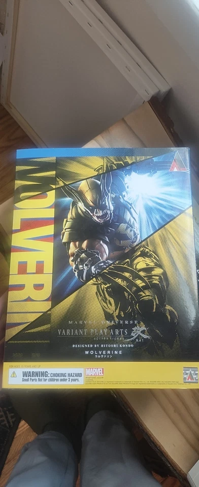 Figura de acción variante Play Arts Kai Wolverine Square Enix Universo Marvel Foto 4 de 4