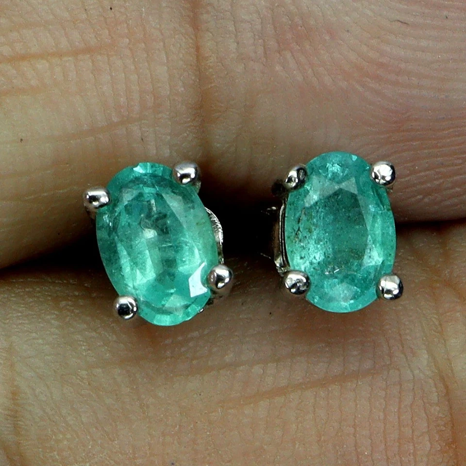 Pendientes de plata de ley 925 esmeralda ovalada 6x4 mm joyas de piedras preciosas naturales Foto 2 de 4