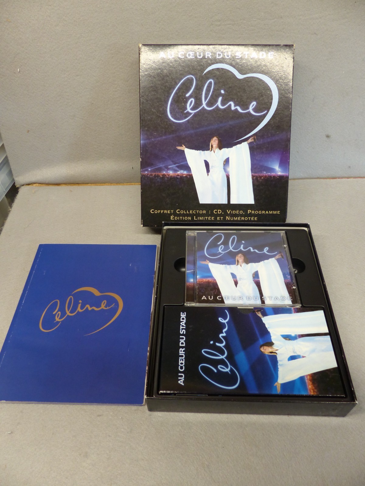 Celine Dion ‎: Au Coeur Du Stade- LTD no 0996 French Boxset - CD / VHS / Program