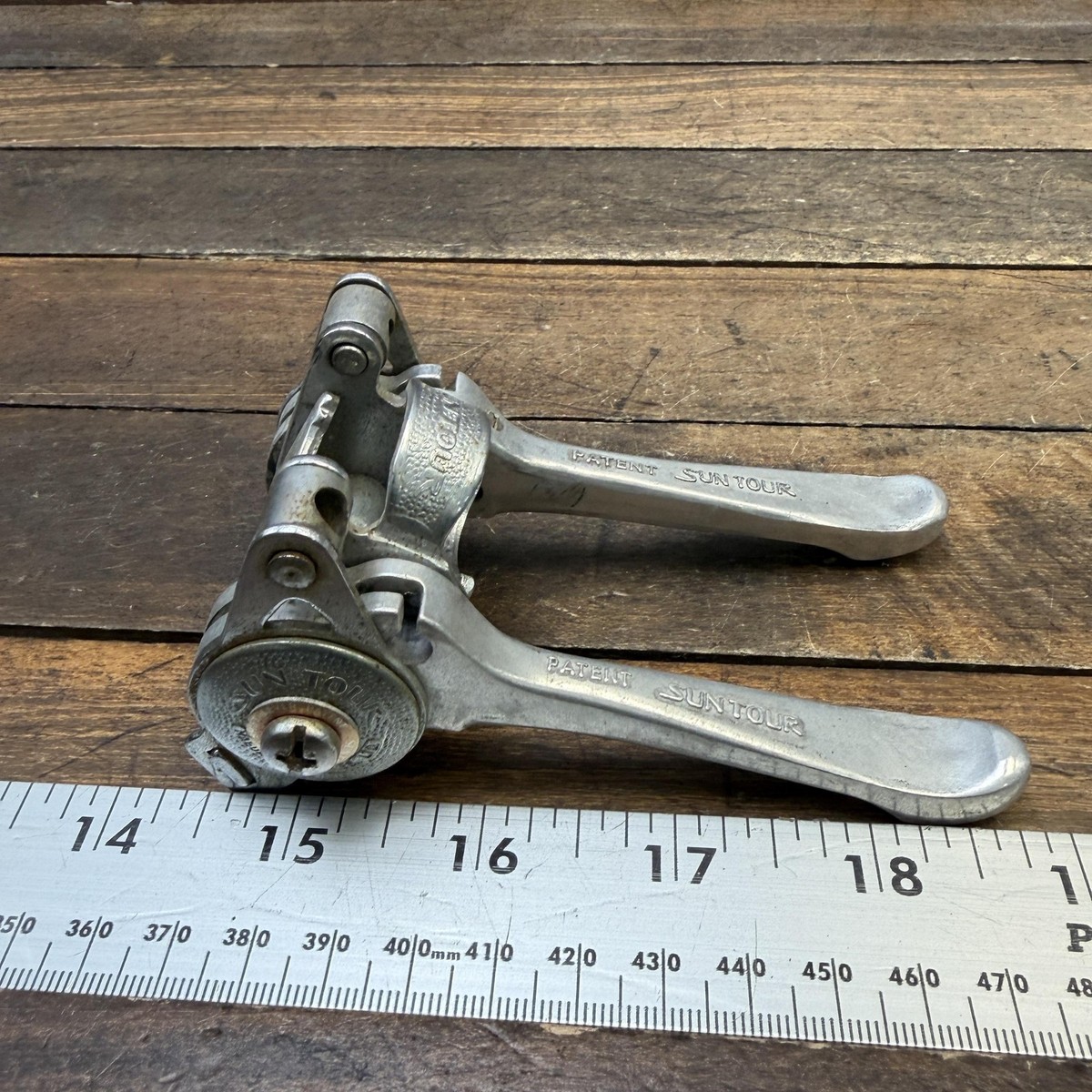 Vintage SunTour Power Shift Friction Stem Shifter Set Early 70s
