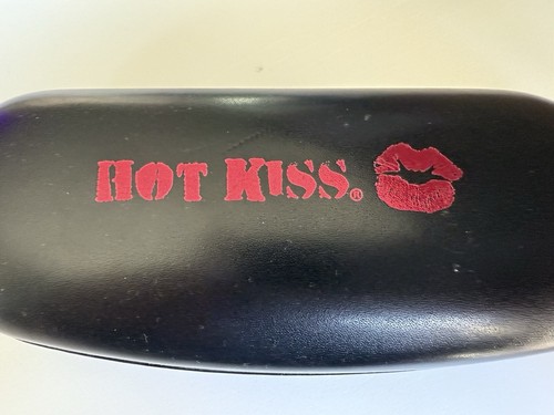 HOT KISS 💋 Estuche Rígido para Gafas de Sol y Anteojos - Labios Gafas Negro - Imagen 2 de 7