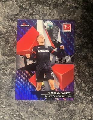 2020-21 Topps Finest Bundesliga - Florian Wirtz Purple Wave Refractor /250 (RC)