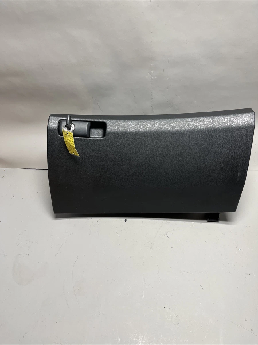 OEM 03-07 Honda Accord Dash Glove Box Storage Compartment Door - Black G31 (Used)
