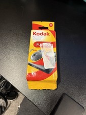 Kodak Funsaver 35mm One Time Single Use Disposable Flash Camera 27 Exposure