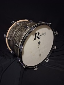 vintage rogers 20" black strada pearl bass drum