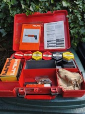 Hilti D X 400 B Nail Gun