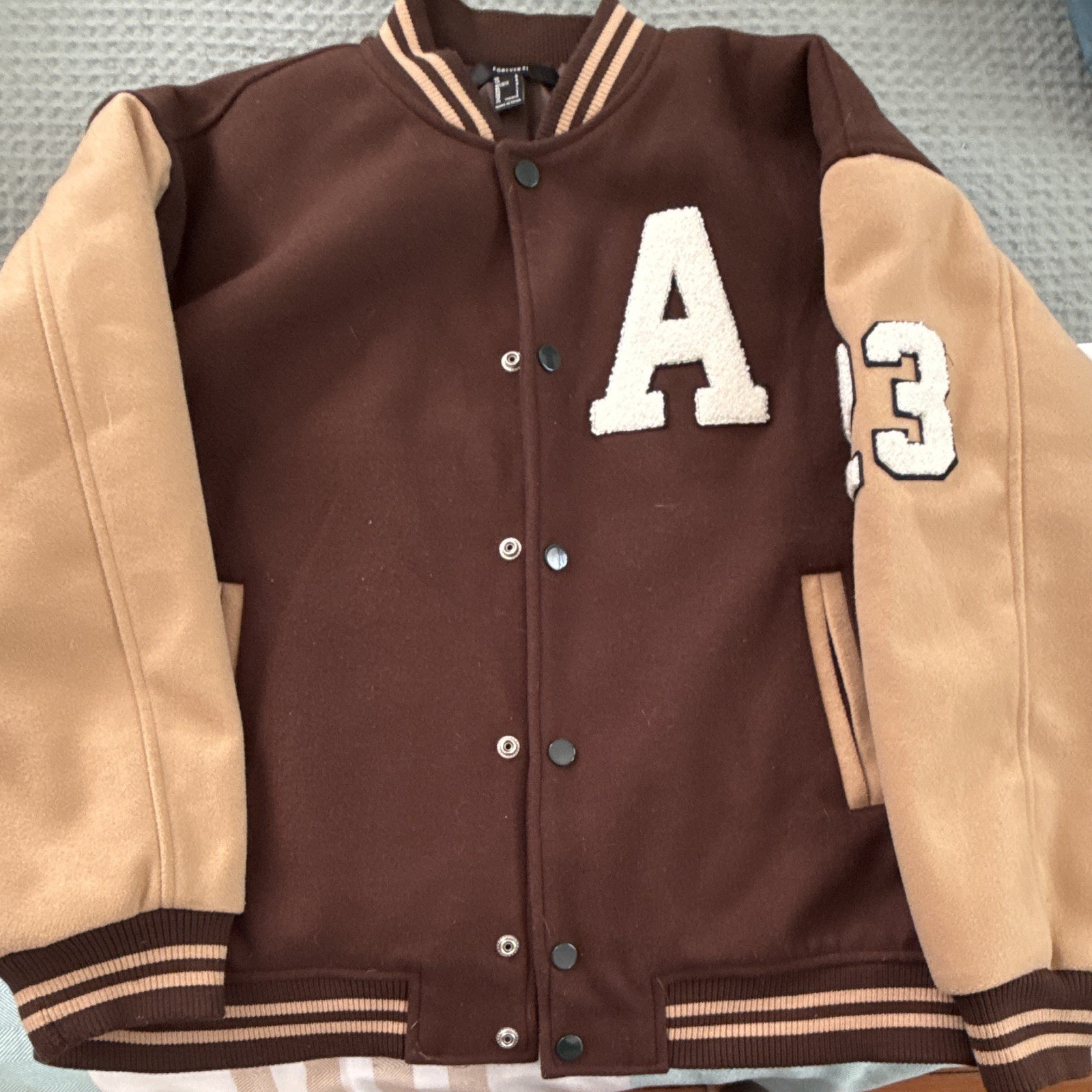 Forever 21 Men's Varsity Jacket Brown/Tan Snap Button, Embroidered Pockets L