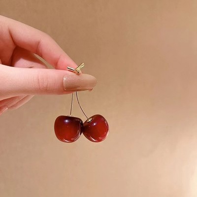 Schicke und elegante für kirschrote Ohrringe trendige Ergänzung zu Ihrem Schmu