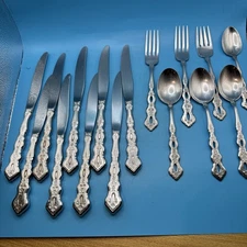 Oneida Fantasy Community Stainless Set Of 16 Pieces Flatware