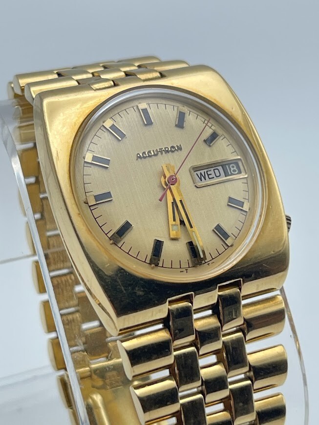 『bulova accutron』ゴールドカラー クォーツ 懐中時計 Vintage Bulova Accutron 27B09 Watch Solid Gold Signet on