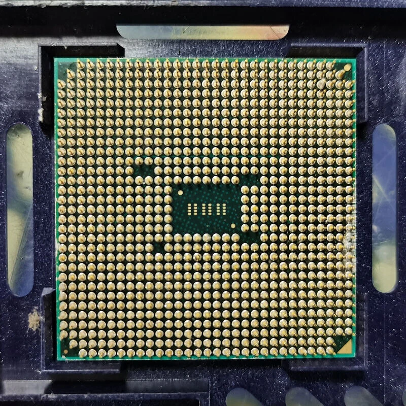 AMD Athlon X4 860K 3.7 GHz Quad-Core 4MB AD860KXBI44JA Socket FM2 CPU Processor - Image 2 of 2