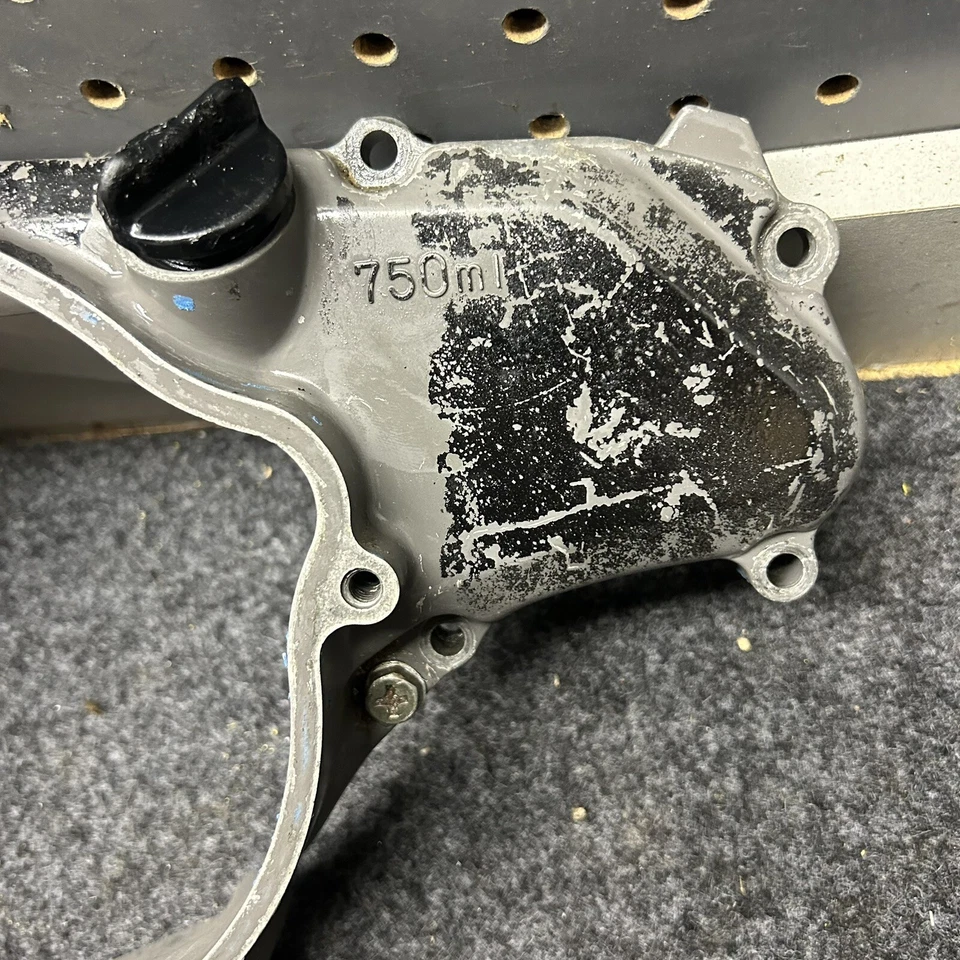 Suzuki RM125 RM 125 2000 caja de embrague carcasa bomba de agua OEM Foto 3 de 4