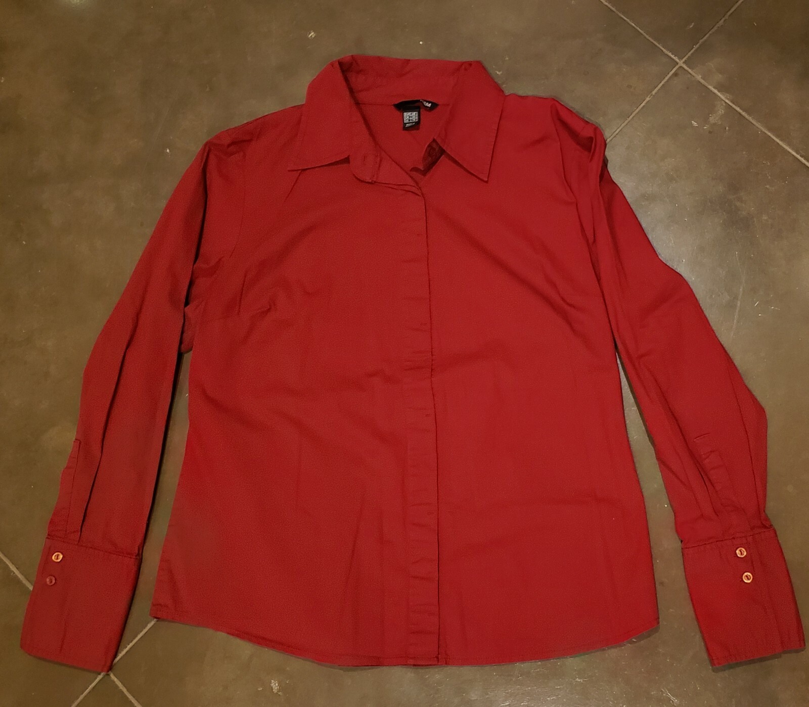 WOMANS H&M RED SOLID BUTTON DOWN LONG SLEEVE DRES… - image 1