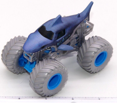 Monster Jam Megalodon Shark Special Power Beast Truck 1:64 Diecast