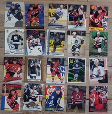 Dave Andreychuk 20 Hockey Card Lot-Hall of Famer-Maple Leafs, Devils, Lightning