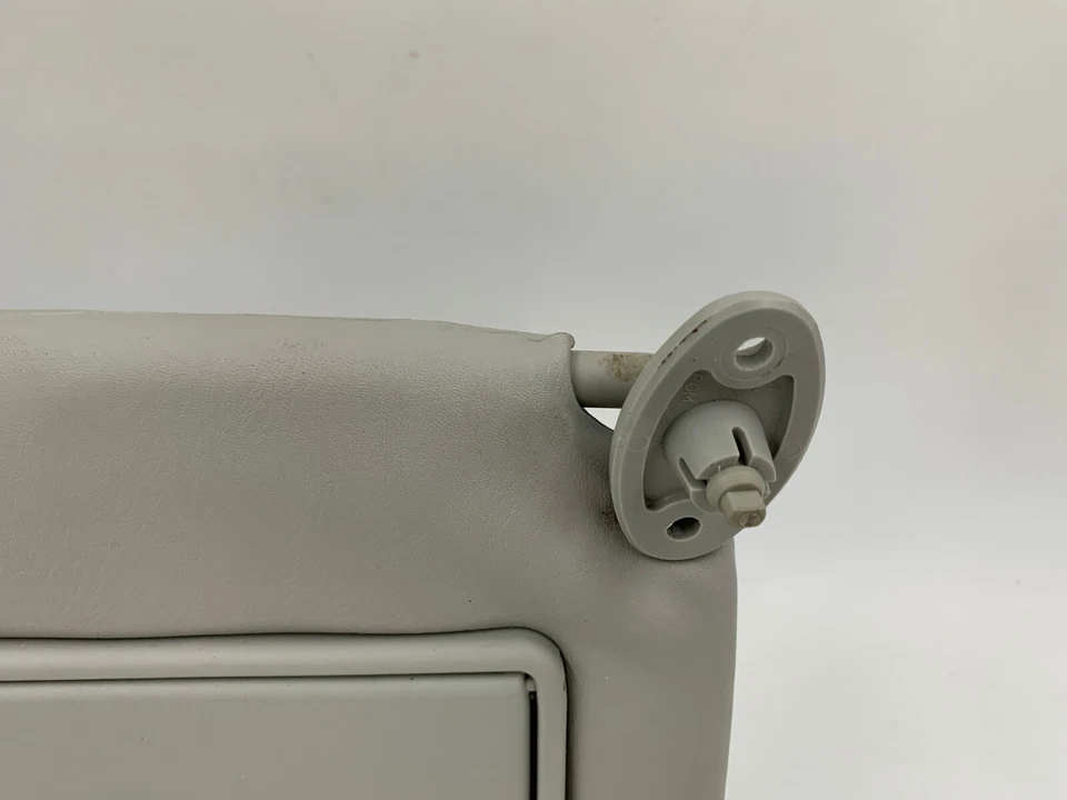 Parasol gris para pasajeros Suzuki SX4 2007-2013 OEM B03B10049 Foto 4 de 4