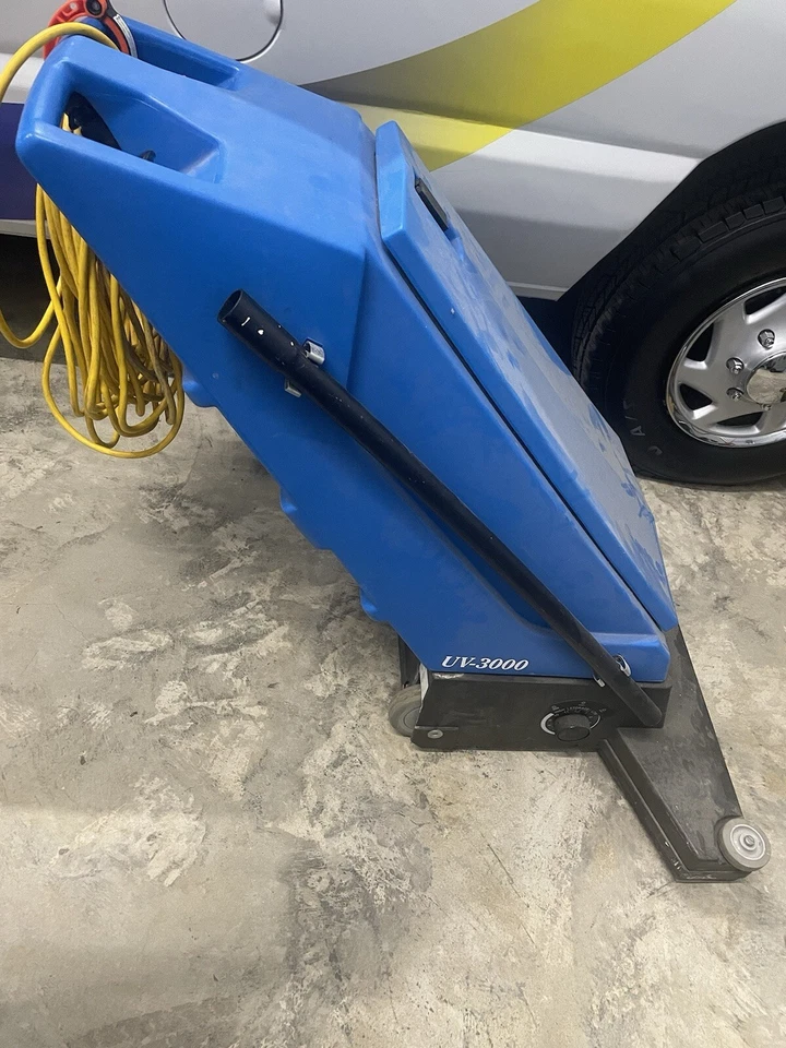 Aspiradora ancha fundida Foto 3 de 4