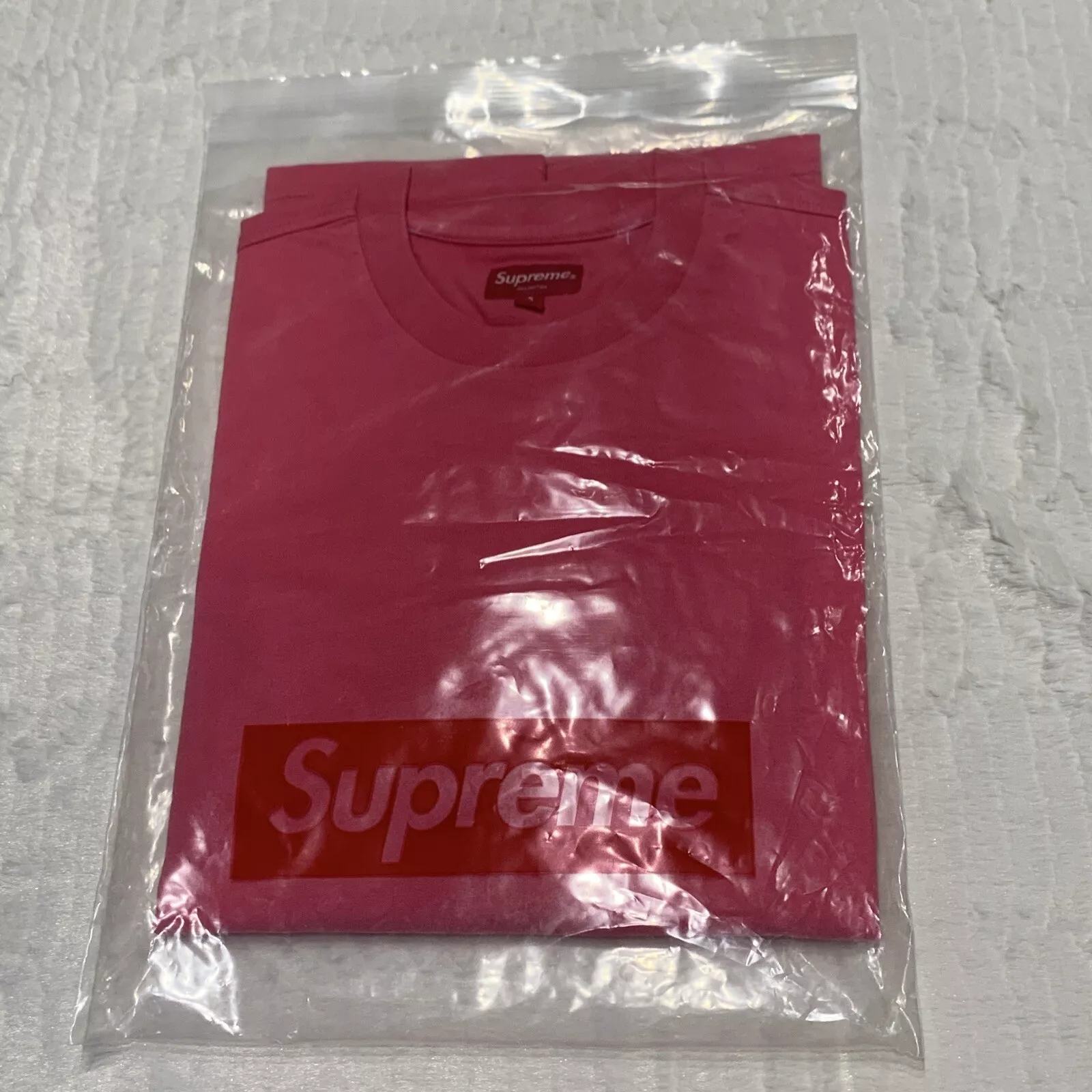 SUPREME CUTOUT SLEEVES L/S TOP PINK SIZE Small FW20 WEEK ONE (IN HAND) NEW