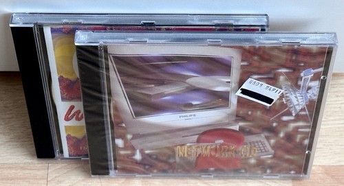 CD Polices & Réseau CD 2 Par Weird Science - Amiga PC/Mac , 2 X Cd-Rom´S , Neuf - Photo 4/4
