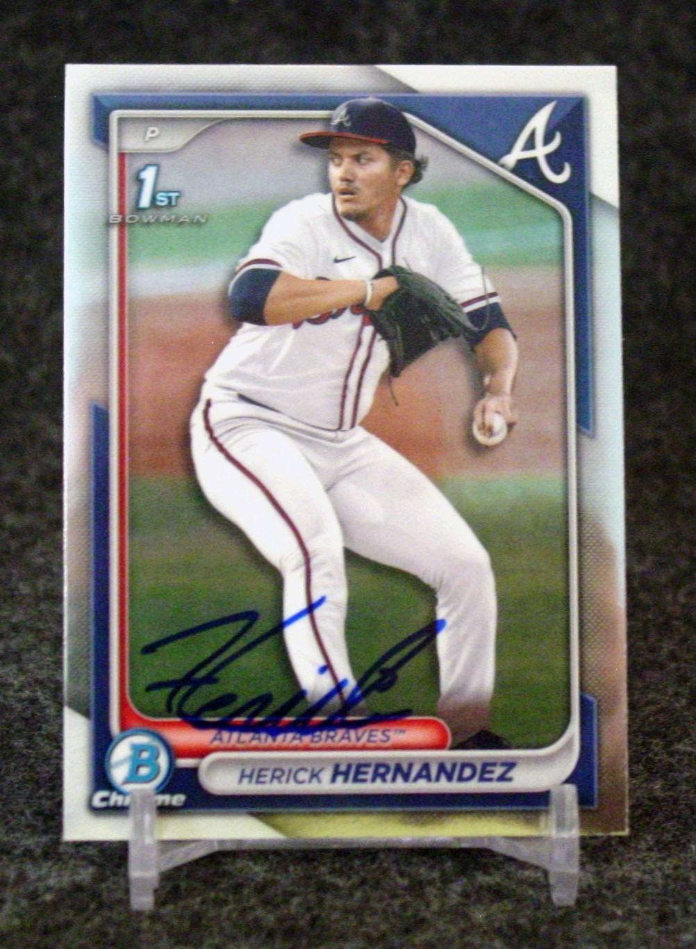 HERICK HERNANDEZ Signed/Auto 2024 1st Bowman Draft Chrome Card BDC-145 w/COA b