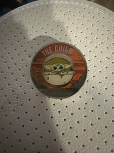 The Mandalorian Pin Star Wars Baby Yode The Child Grogu Metal Badge Numskull