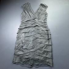 Express Women Size XS Silver Tiered Sleeveless V-Neck Dress Evening Party Outfit