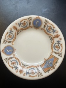 Unmarked CMStP&P Railroad Galatea 3 3/8” Dining Car Butter Pat Milwaukee Road