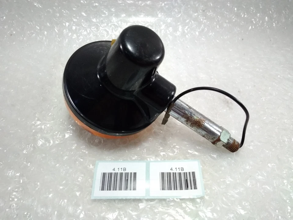 Se adapta a Suzuki TS100 TS125 TS185 TS250 TS400 señal de giro de plástico guiño Foto 3 de 4