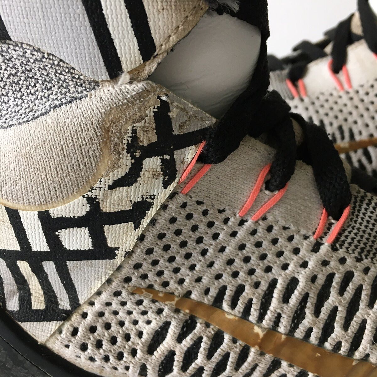 Nike kobe 9 Elite Gold Fundamentals Men's Size 12 | eBay Nike kobe 9 Elite Gold Fundamentals Men's Size 12 | eBay