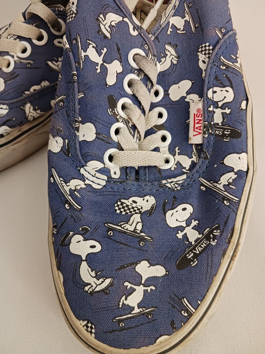 Size 9.5 - VANS x Peanuts Snoopy Skating Blue & White Shoes