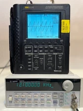 Tektronix Tekscope THS720 Std. Oscilloscope Tested Good, Needs Battery