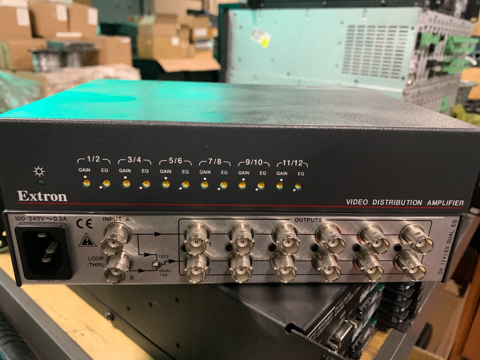 Extron DA 12V/6V DUAL EQ DISTRIBUTION AMPLIFIER eBay