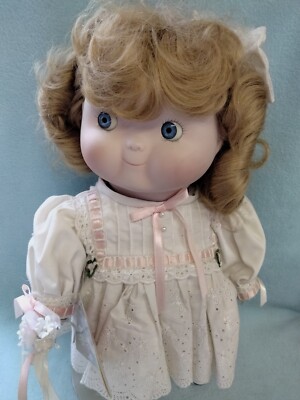 Vintage 16''   Global Art 1986 DOLLY DINGLE Musical Doll  Bette Ball #158/2500
