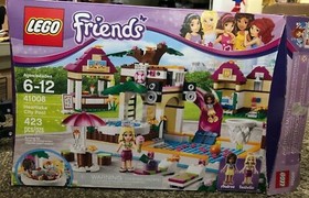 Lego Friends Heartlake City Pool Complete Set, 41008, w/Box