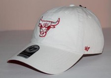 '47 Brand CHICAGO BULLS Clean Up Strapback Hat NBA White Cap WHITE NOISE 1V
