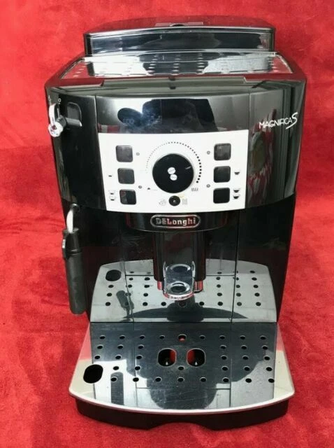 Macchine De'Longhi per caffè espresso con macinacaffè