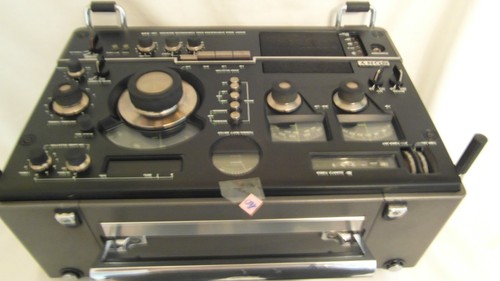 SONY SHORT SYNTHESIZED DUAL CONVERSION RECEIVER CRF-320 WELTEMPFÄNGER (160) - Picture 21 of 21