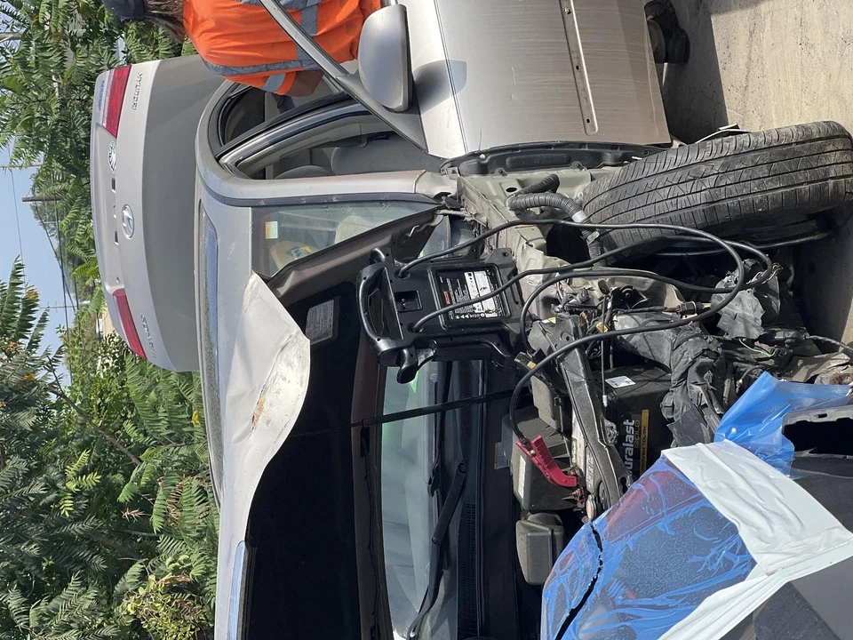 Hyundai Sonata 2007 puerta izquierda dorada pequeña abolladura 126 k millas pieza OEM 317696 Foto 2 de 4