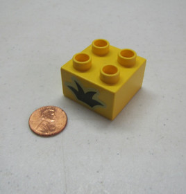 Lego Duplo Yellow Crown Sticker Block Specialty Piece Castle #4820 1 Sticker