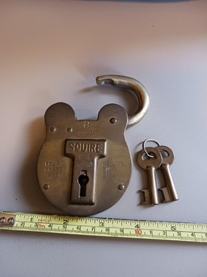 SQUIRE Old English Admiralty 8 Padlock with 2 Keys Vintage Brass Morgan & Sons