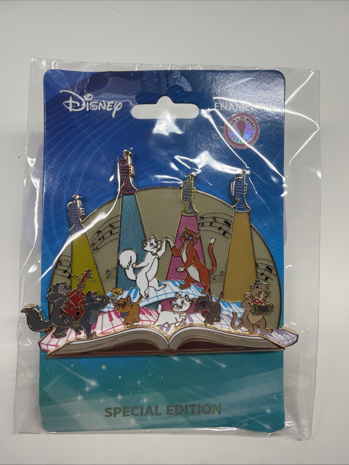 Pink A La Mode PALM Aristocats Marie Berlioz Toulouse Storybook Pin SE 300