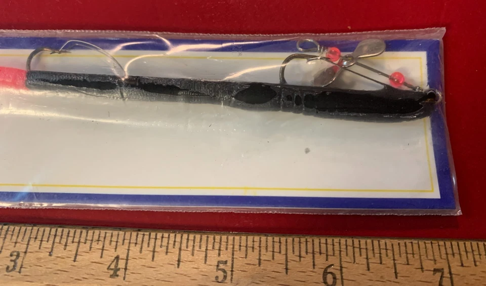 Vintage Blakemore Road Runner 6 " Weedless Worm Rig Black With Orange Tail - Image 3 of 4