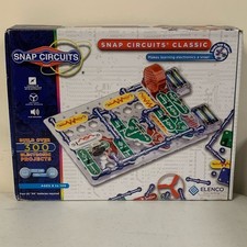 Snap Circuits Classic SC-300 Electronics Exploration Kit, Over 300 Projects